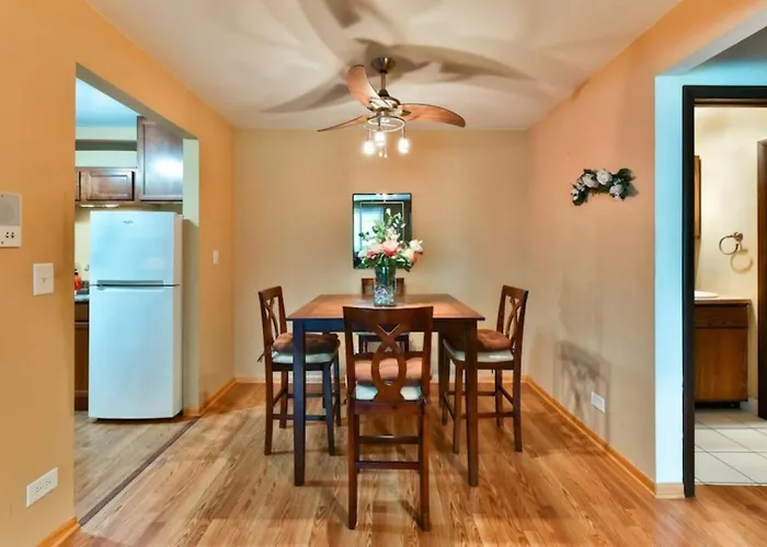 Apartamento Mins From O'hare • Safe Location • Private Parking